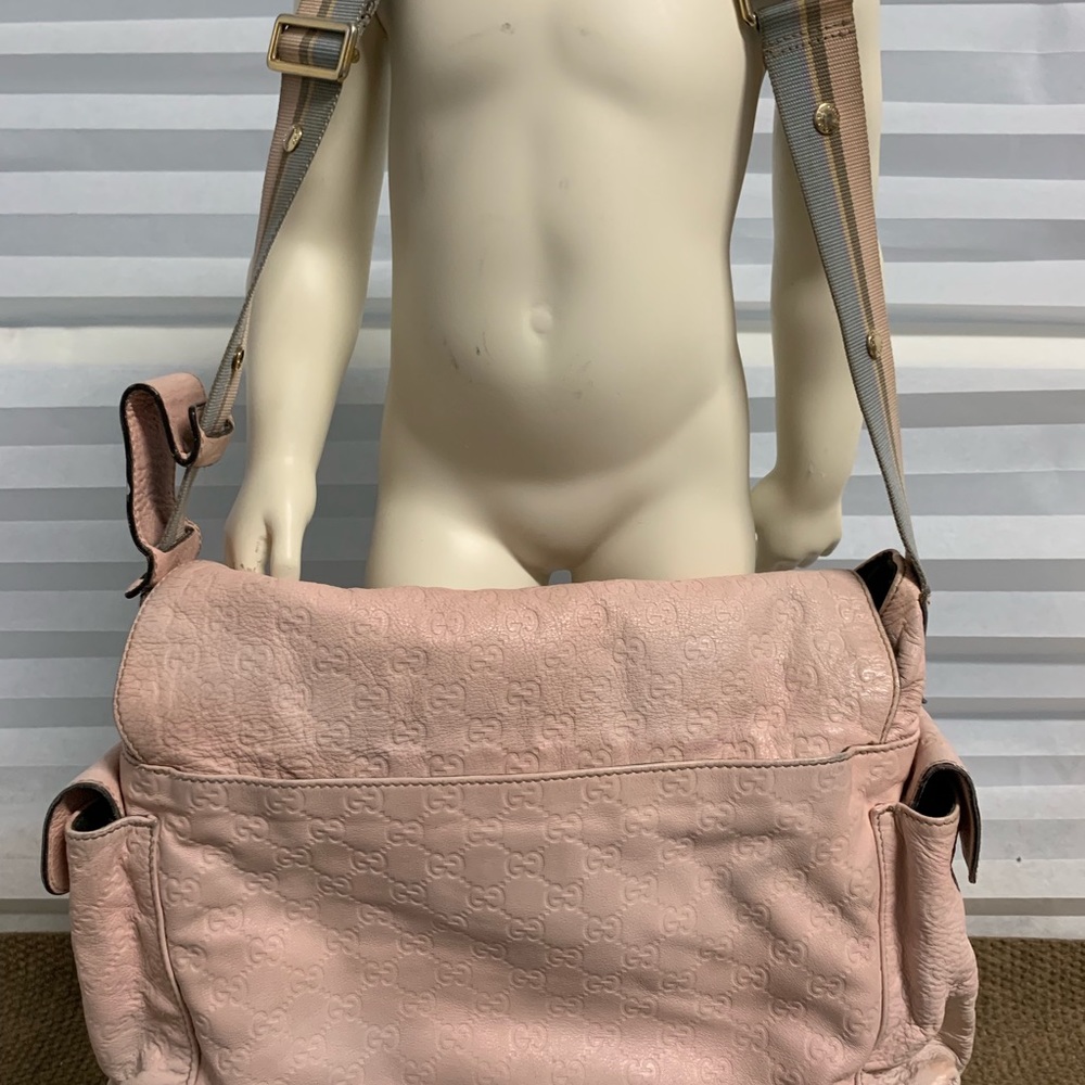 ❌SOLD❌ Gucci Diaper Bag - Picture 4 of 8